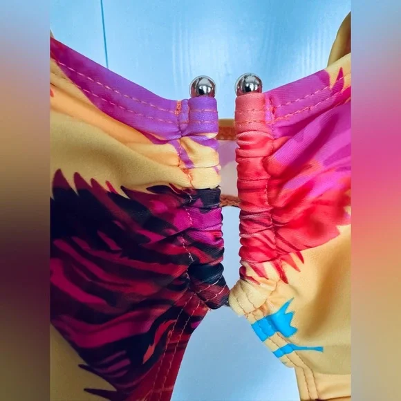 ‼️Final price leaves print one piece full coverage ruffle shouldersswimsuit